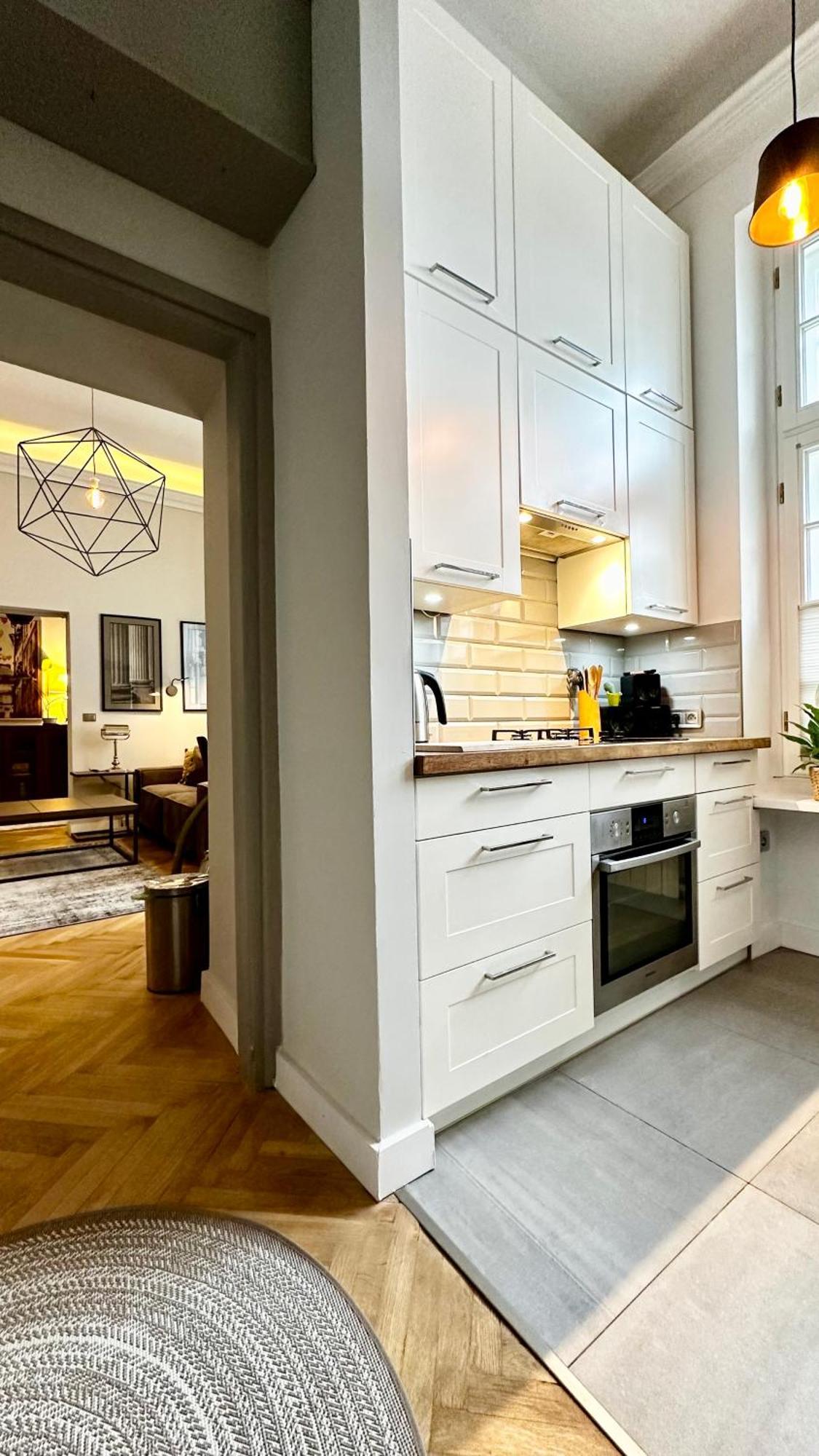 4M High Apartment In Heart Of Warsaw! Екстериор снимка